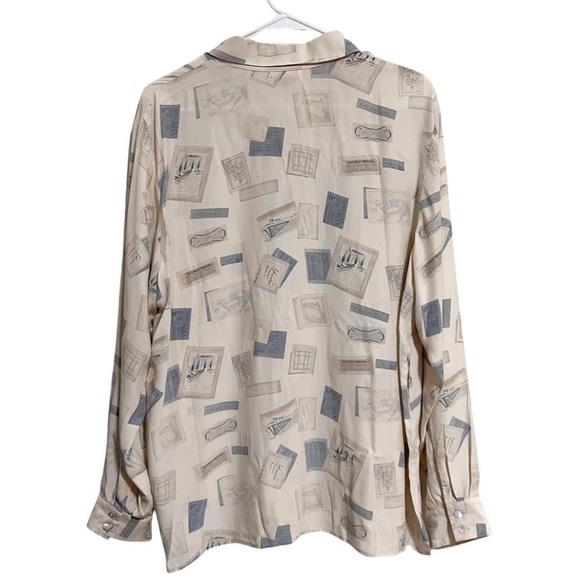 Vintage Talbots 100% Silk World Travel Print Button-Up - Picture 2 of 6